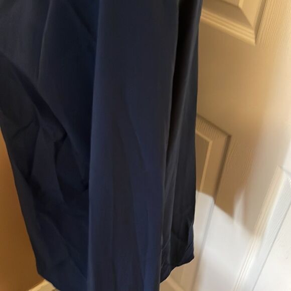 Long Sleeve Button Up Blouse NWOT medium navy blue - Picture 4 of 10
